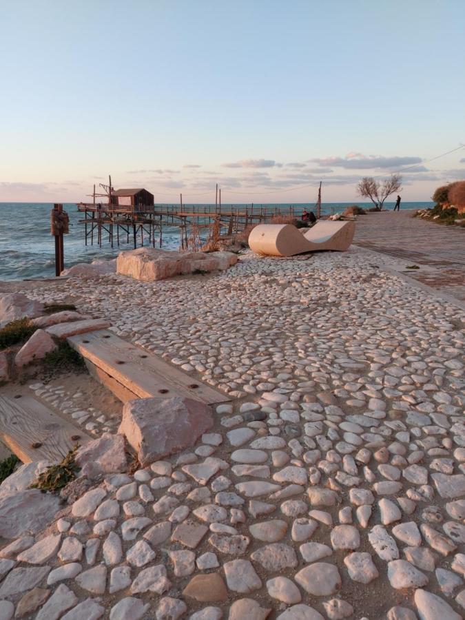 I Tre Marchi Rooms / Camera Mare Térmoli Exterior foto